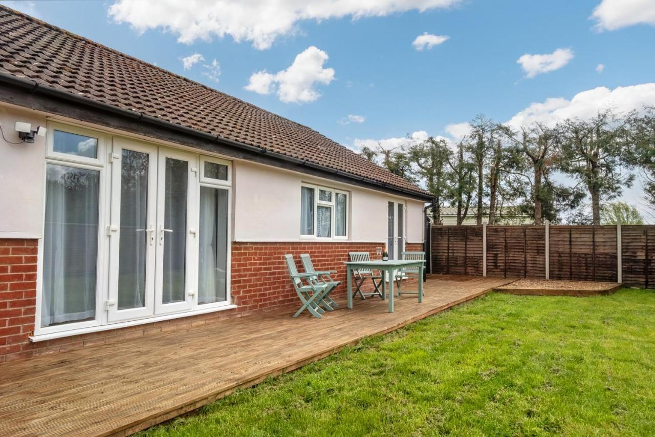 Mill House Bungalow Potter Heigham Exterior foto